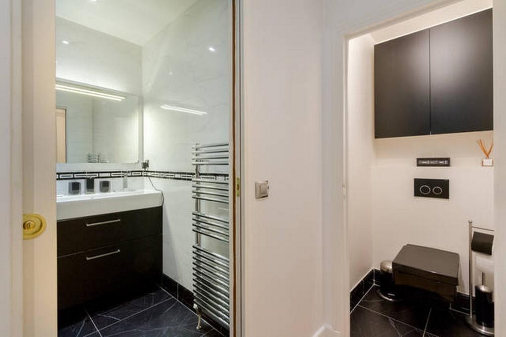 Apartment Luxury Flat With Patio Garden Paris