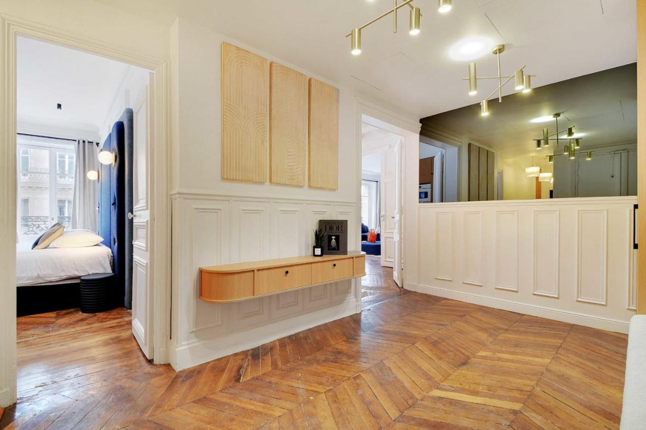 Stunning - 4br-10p - Louvre Apartment *