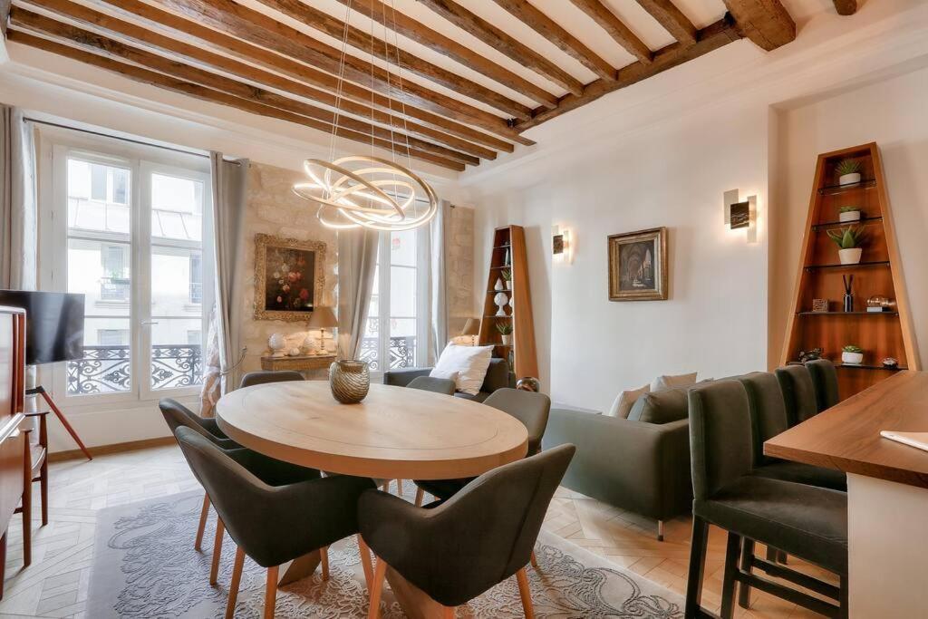 Le Luxe A La Francaise Au Coeur De Apartment