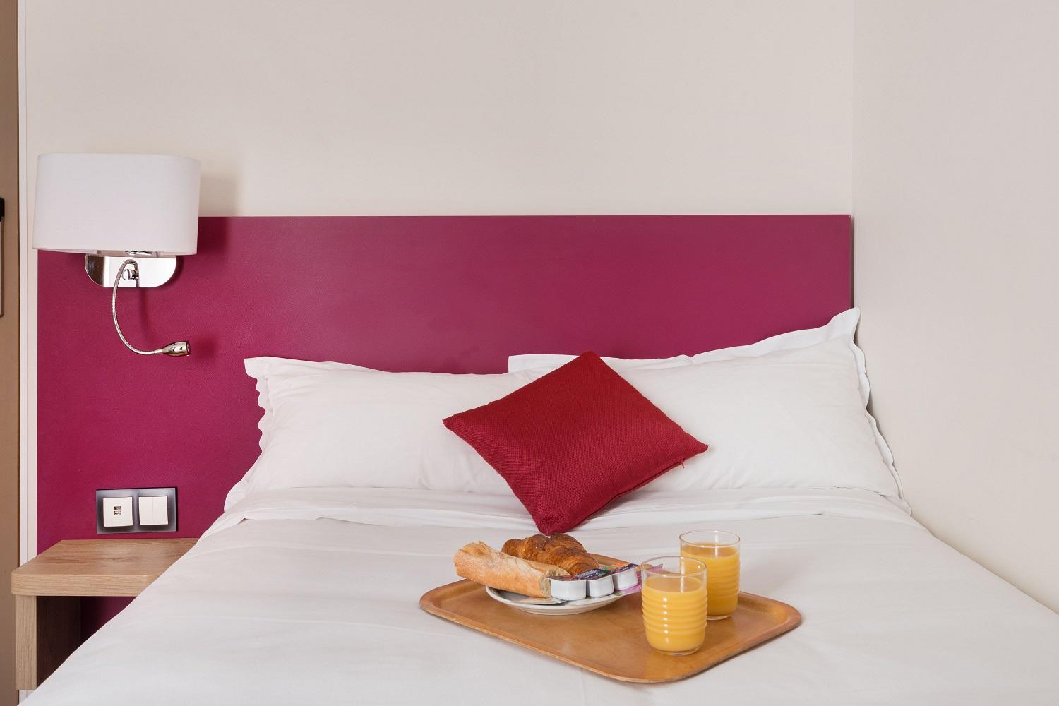 Courcelles Médéric Hotel Paris