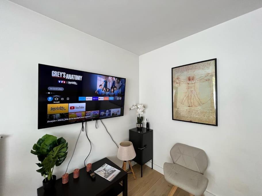Apartment Chic & Confort - La Villette A Proximite - Vivant! Paris