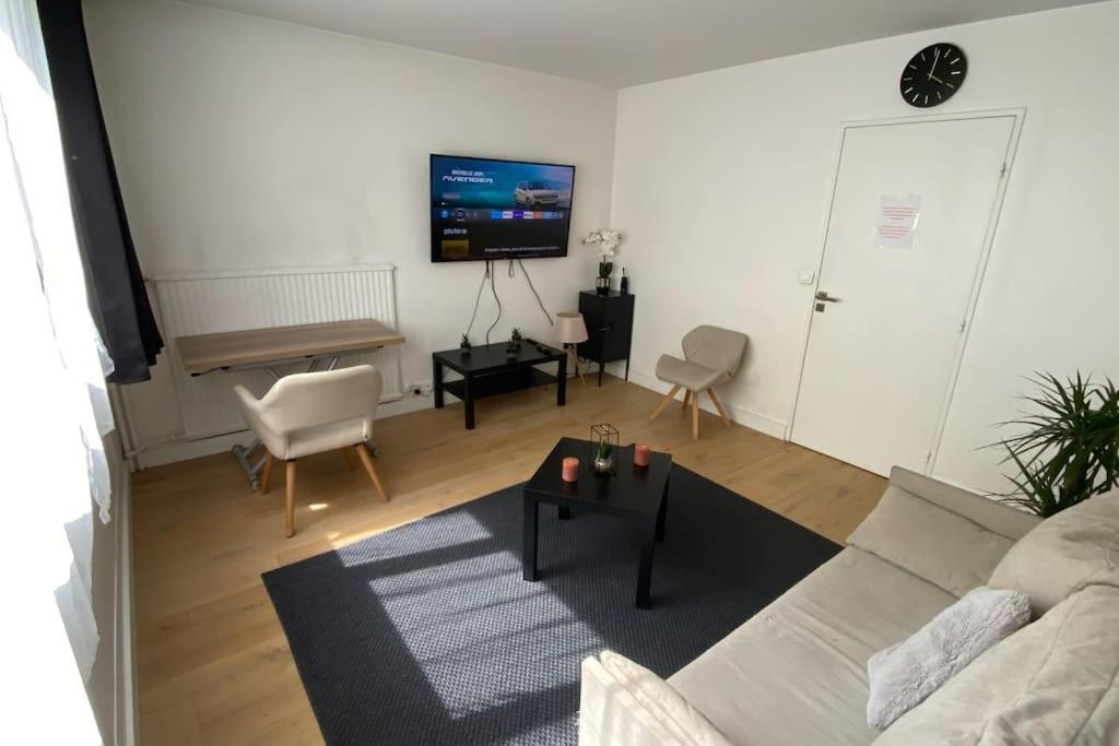 Apartment Chic & Confort - La Villette A Proximite - Vivant! Paris