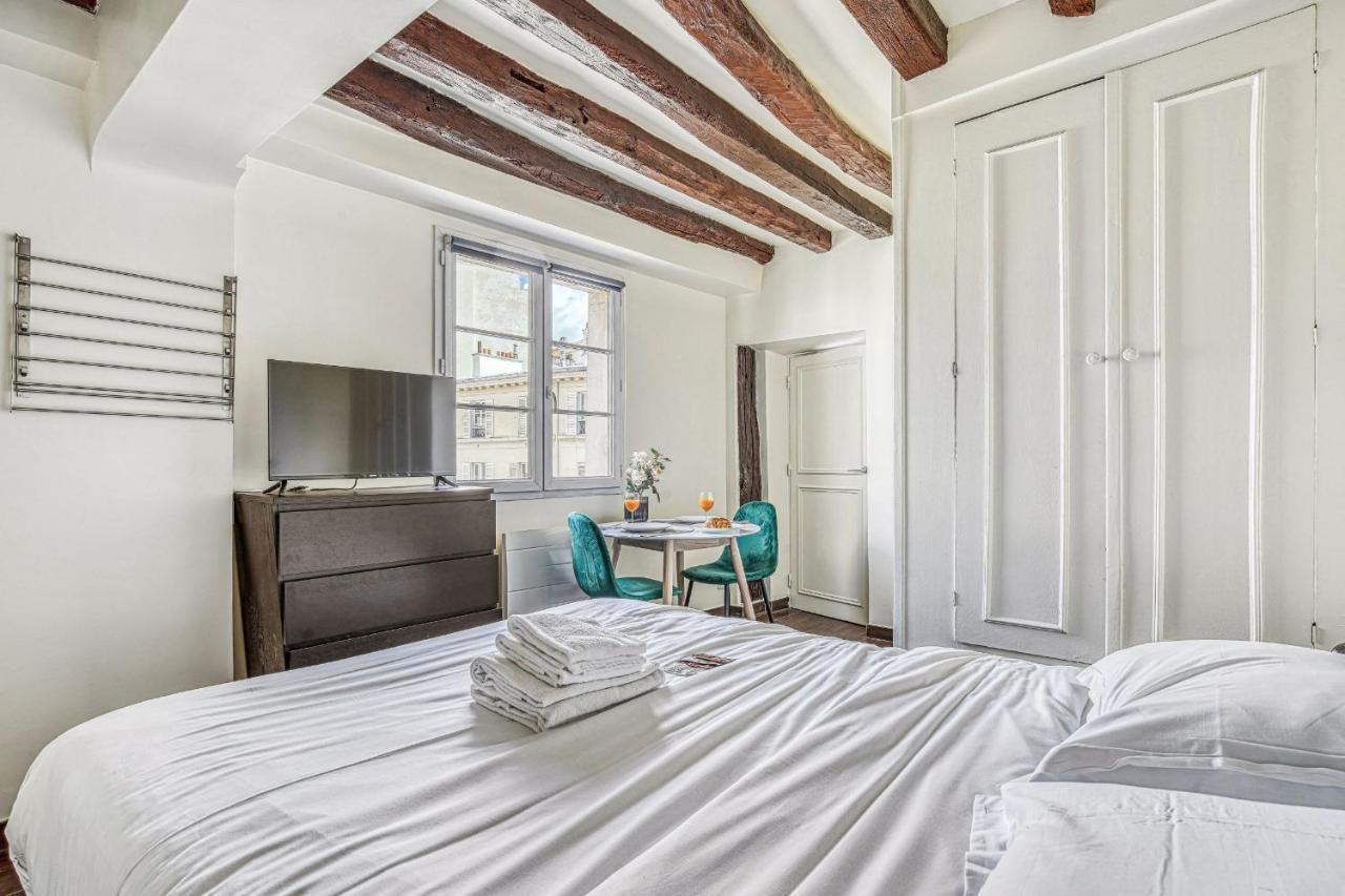 Apartment Latin Quarter - Studio
