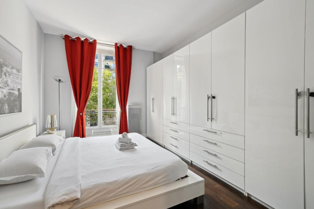 Apartment Champs-elysees & Arc De Triomphe -