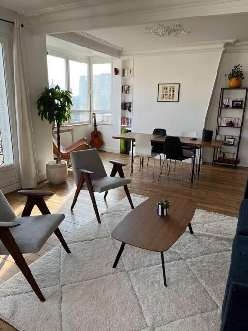 Au Pied De Montmartre / Jules Joffrin Appartement
