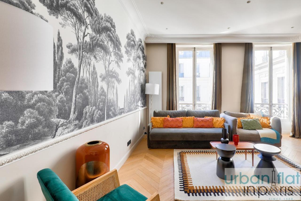 Appartement 141 - Beautiful Flat Triangle D Or Champs Elysees *