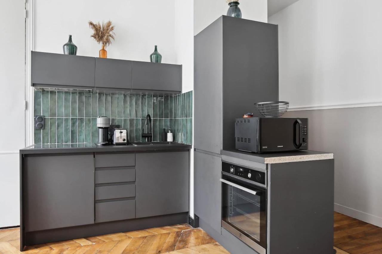Appartement Champs Elysees Luxury 3 Bed Paris