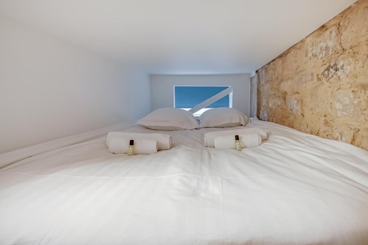 Appartement Tiny Duplex With Sauna In The 11 Paris