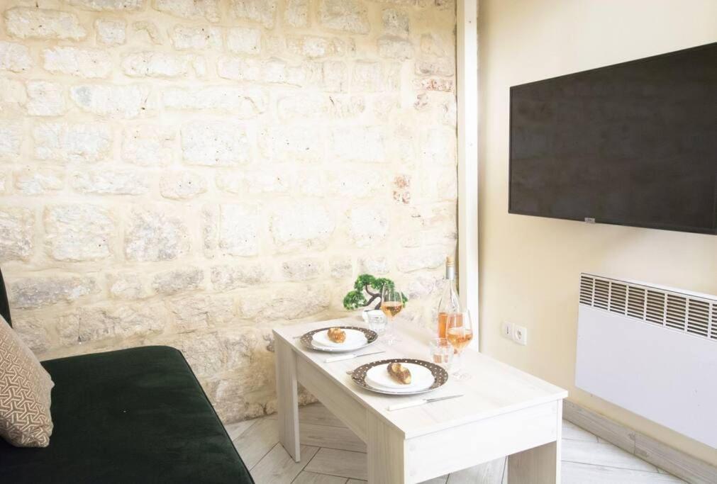 Apartment Unique In Marais