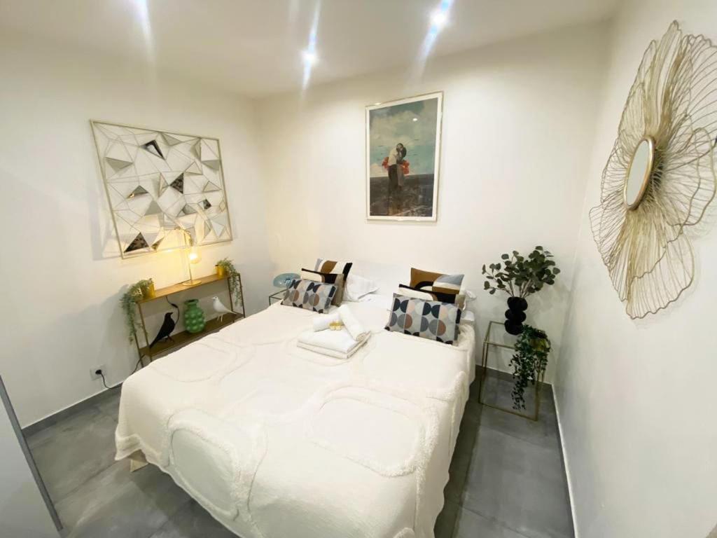 Studio Lumineux Et Bien Equipe A 15 - 2p - Flat-guest Apartment *