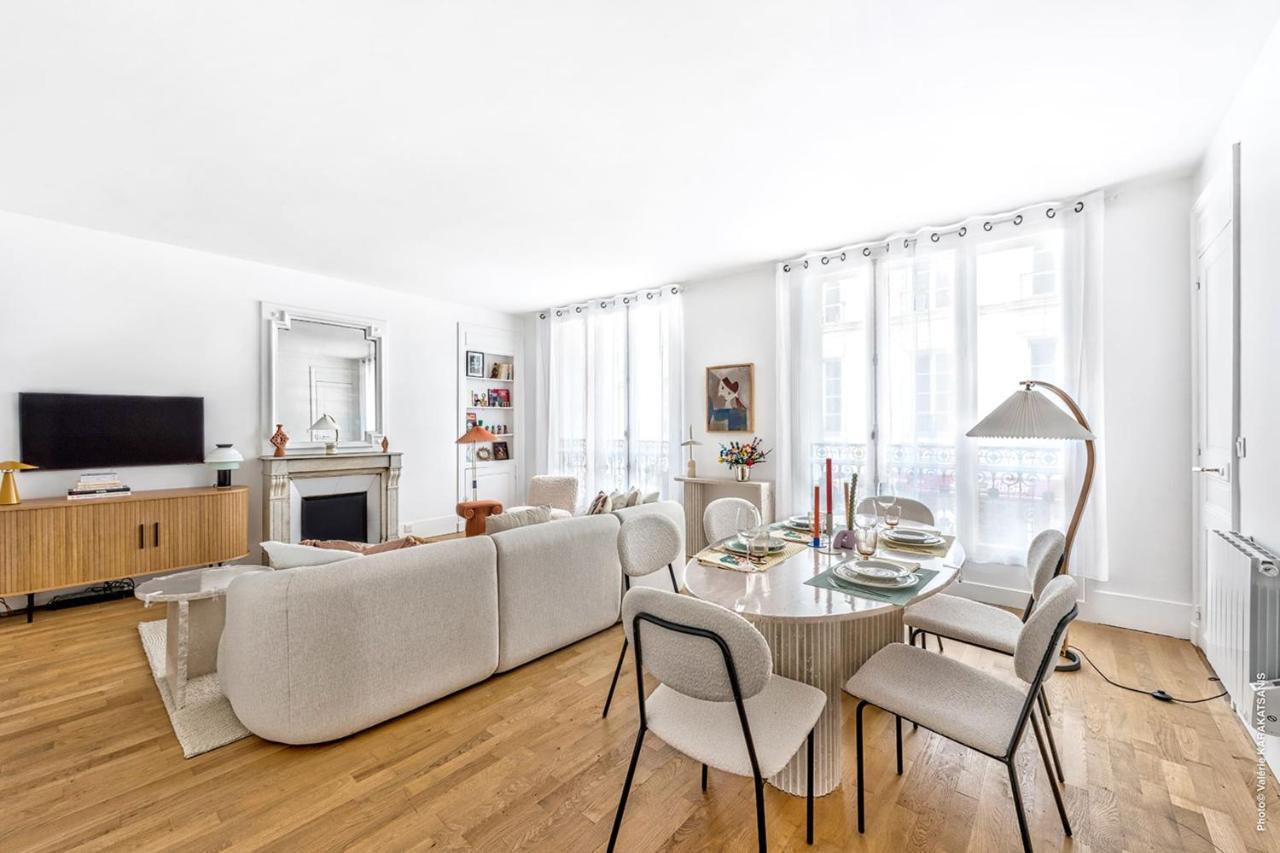 Marais - Montmorency 2bdr By B'your Apartment Paris