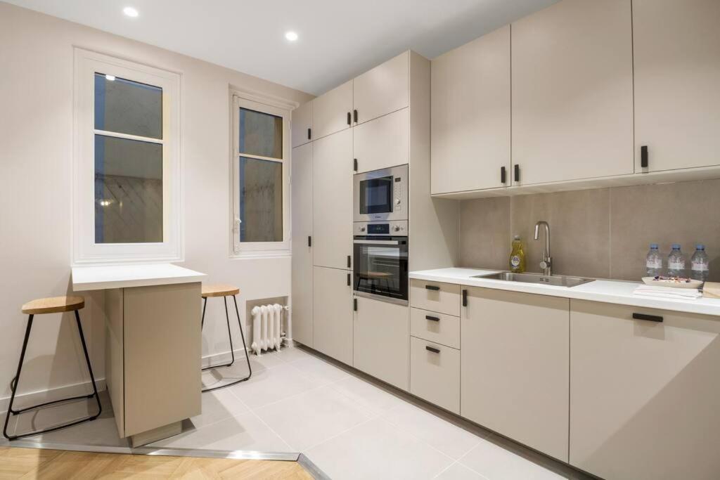 B.appart 6pers#2bedrooms#victorhugo#arcdetriomphe Appartement