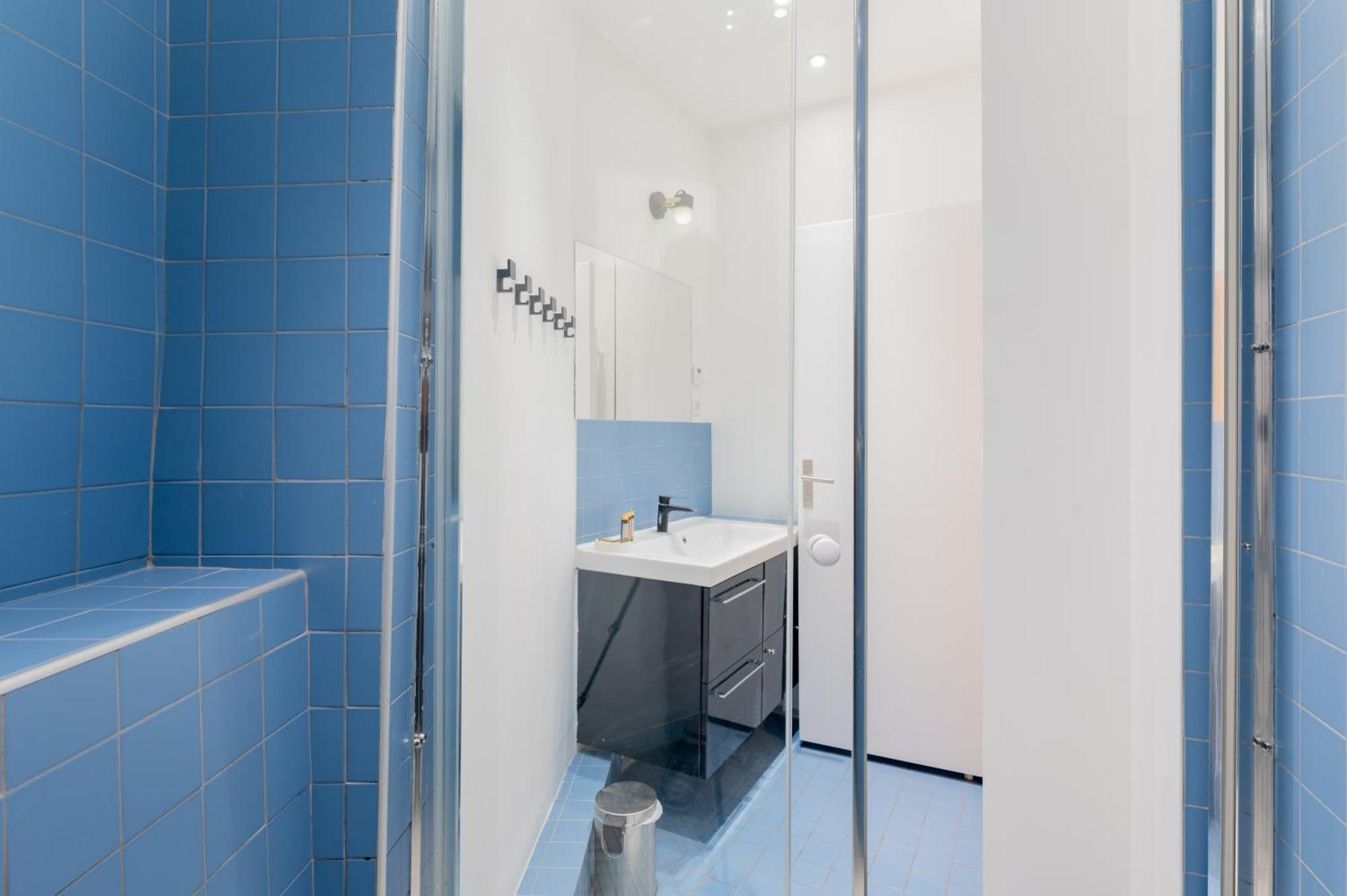 St Germain Sartre Chicsuites