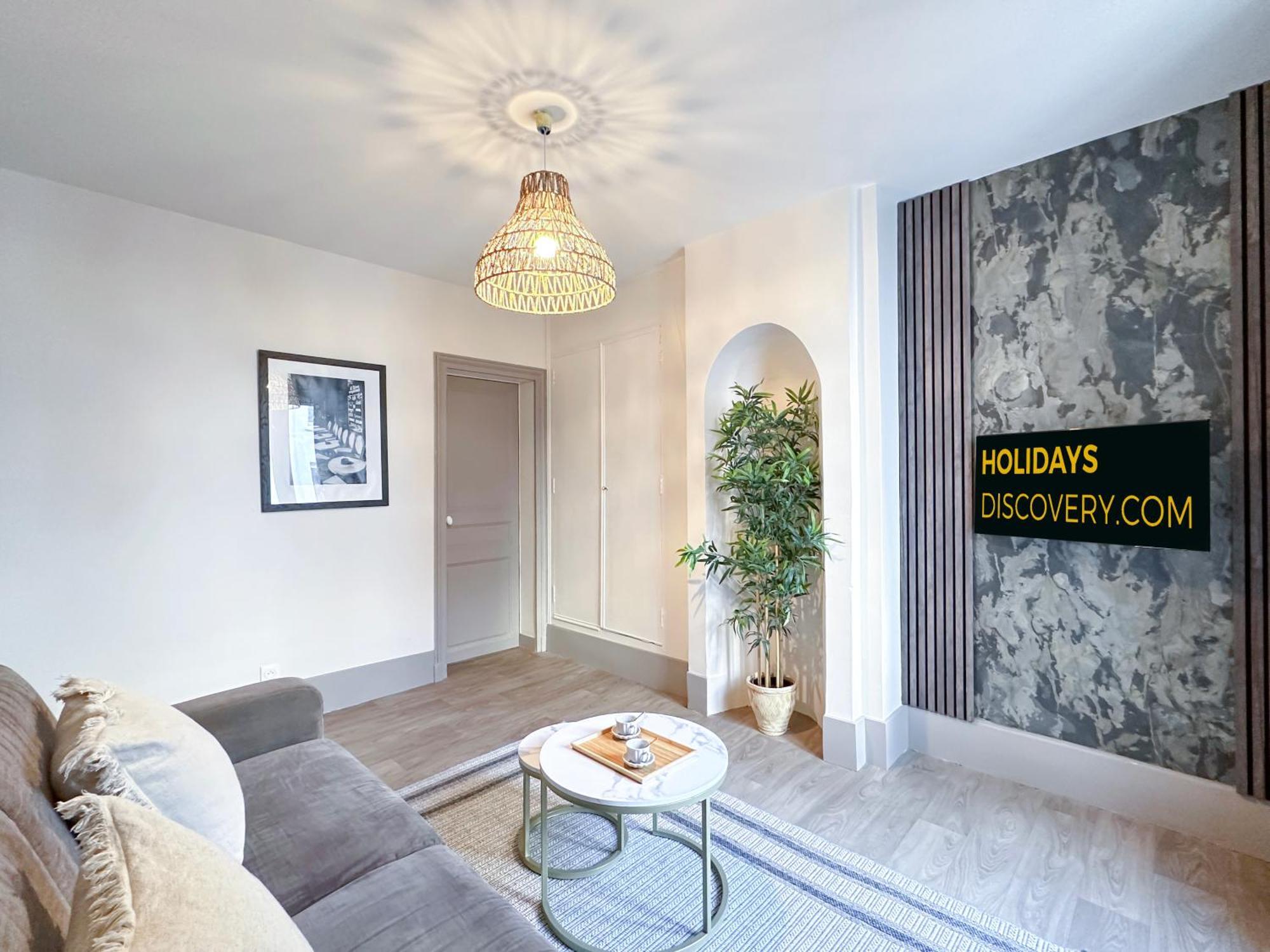 - Buttes Chaumont's Park -entire Flats Appartement *