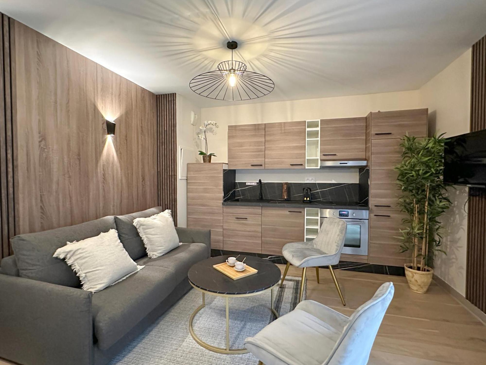 - Buttes Chaumont's Park -entire Flats Appartement *