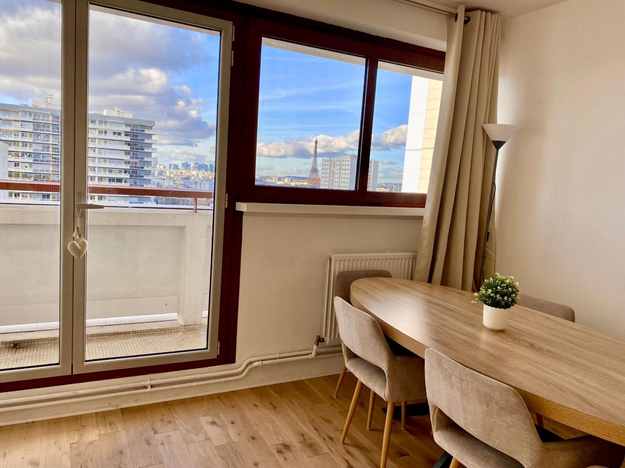 Bella Vista : Piscine & Vue Panoramique Appartement Paris