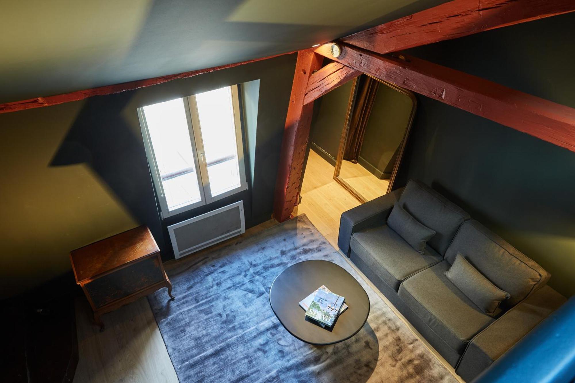 Palais Royal Apartment Paris