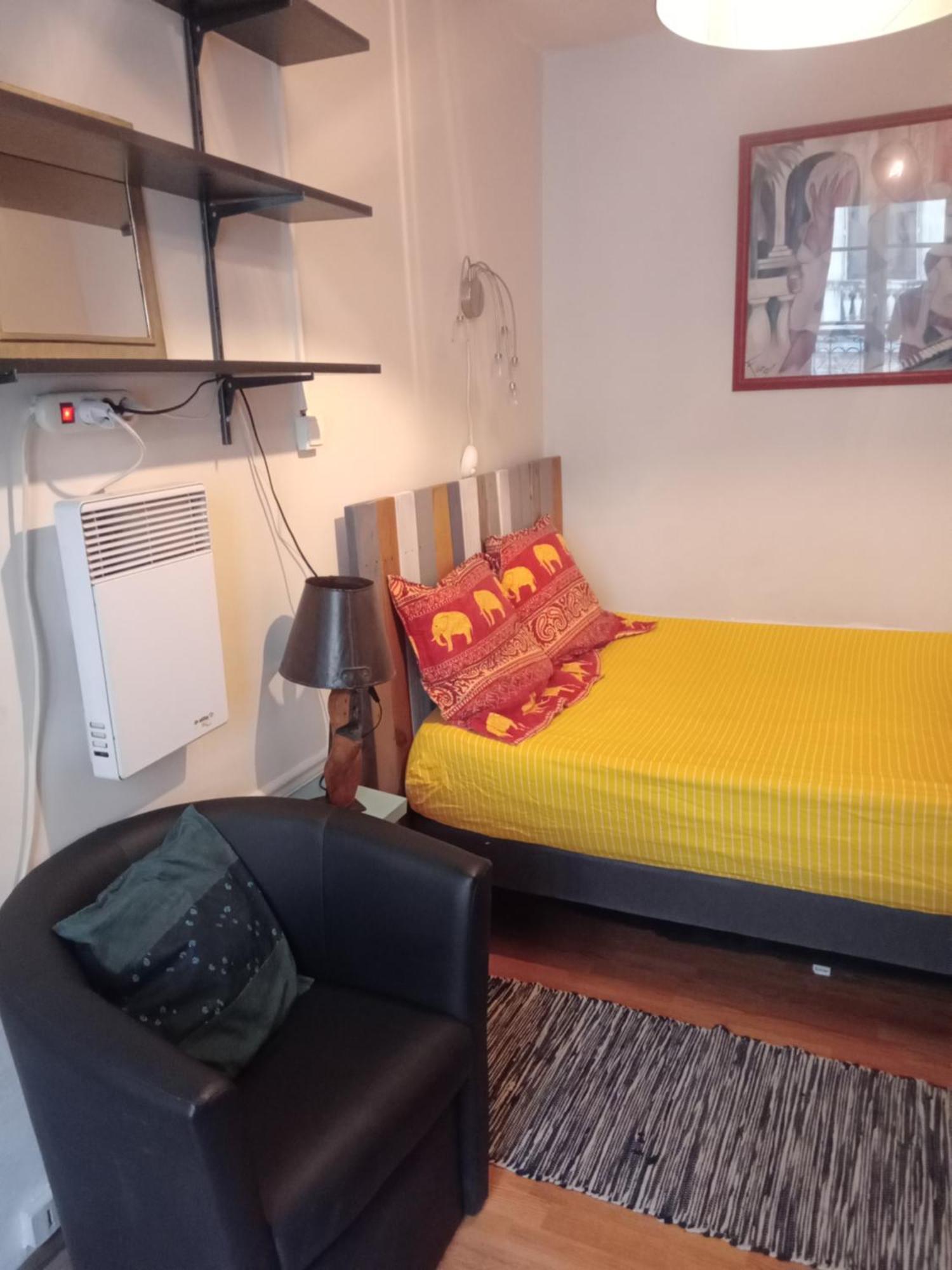 Appartement 2 Pieces 9 Eme Paris