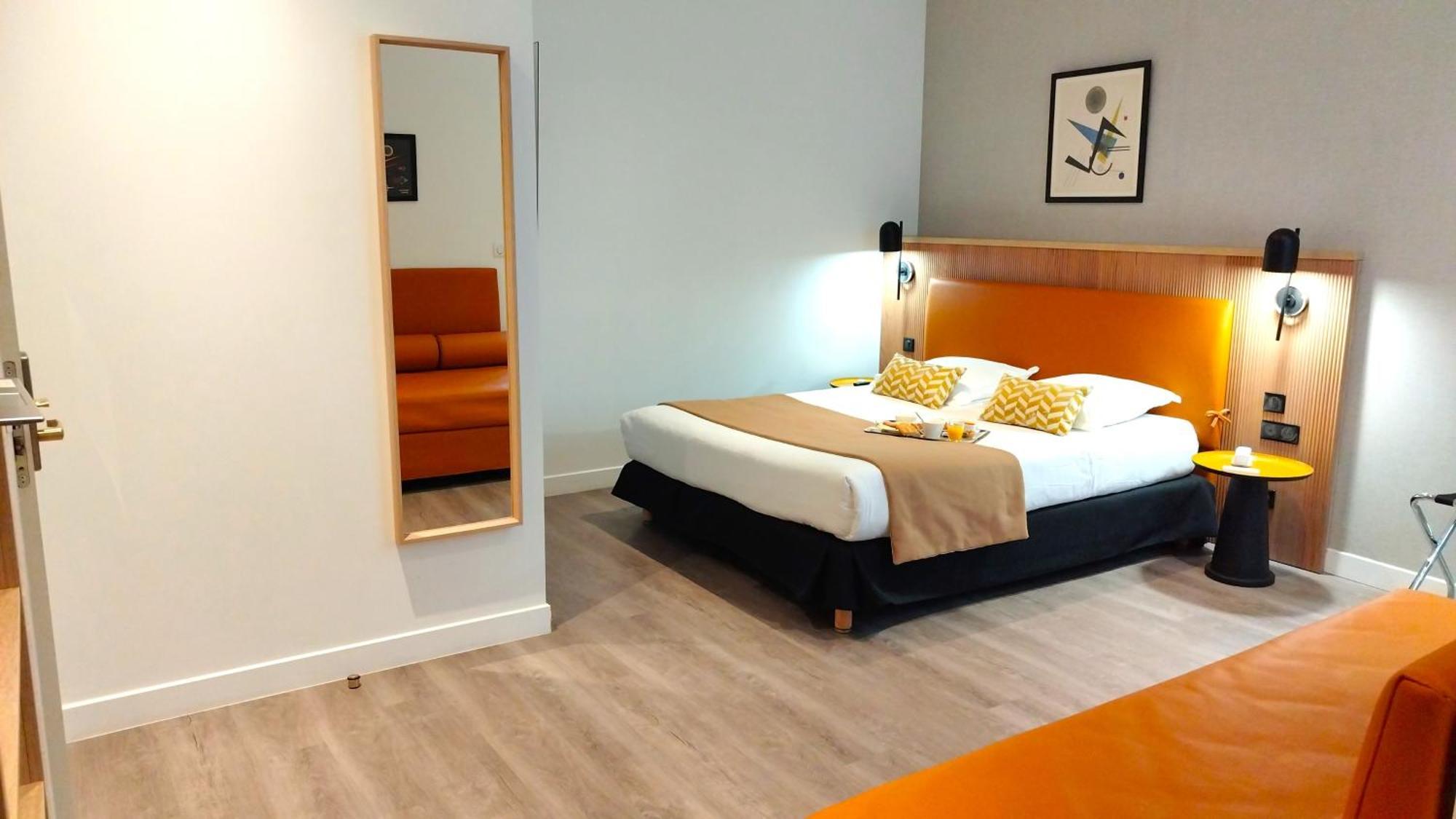 Avia Saphir Montparnasse Hotel 3*