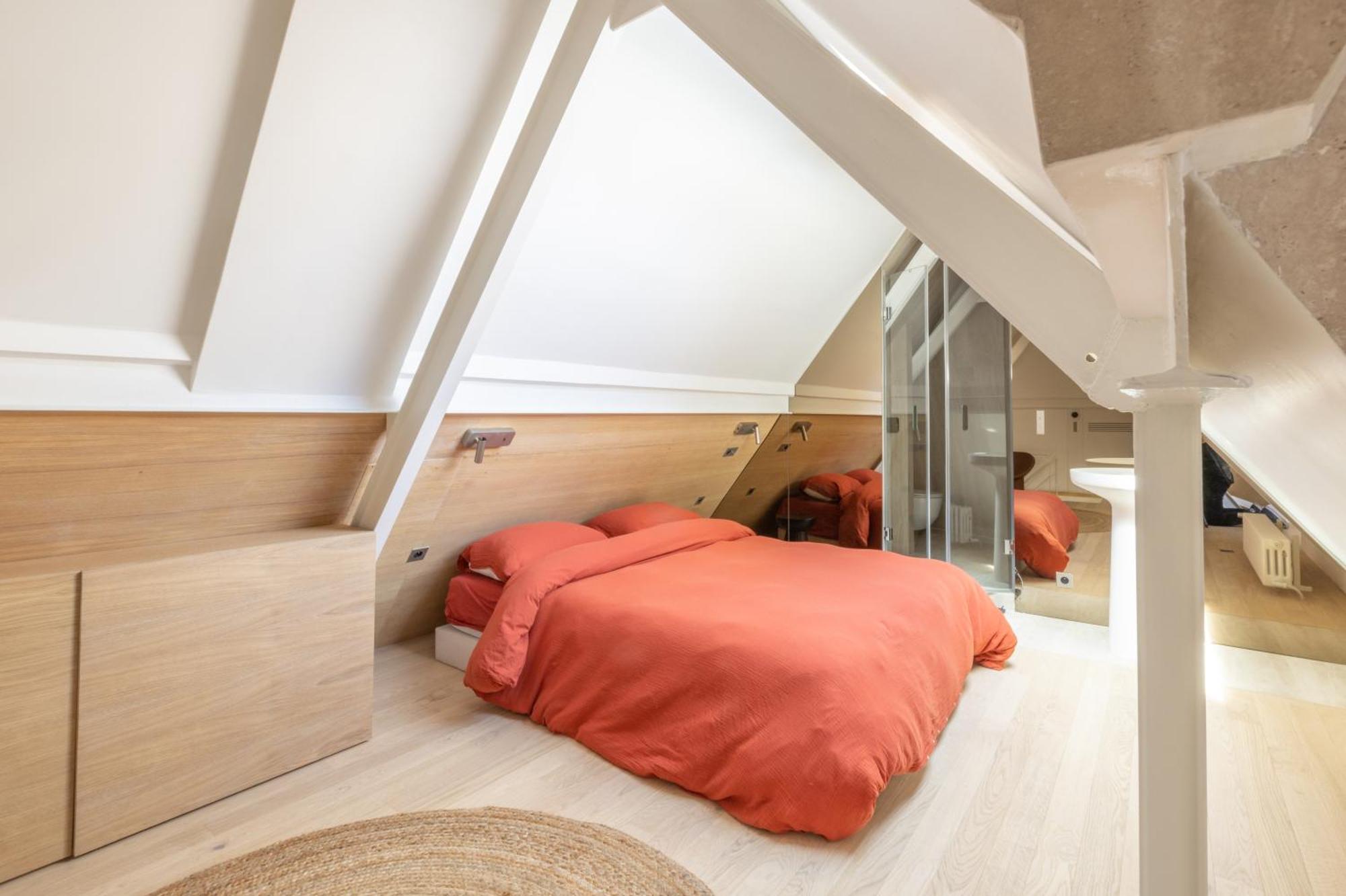 Luxueux Duplex En Plein Coeur De Dans Le 1er Arrondissement Paris
