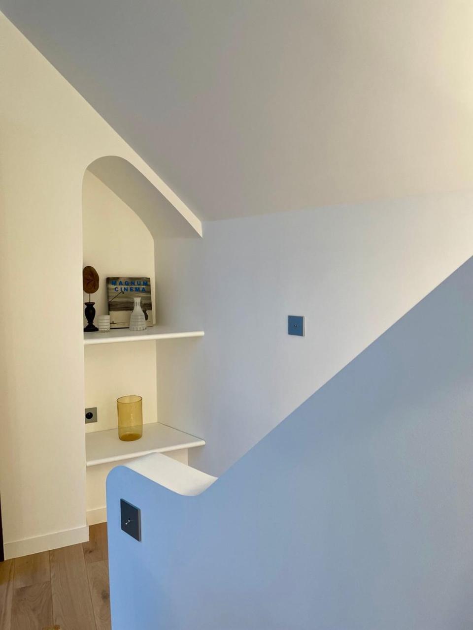 New : Atelier Artiste Montmartre Paris