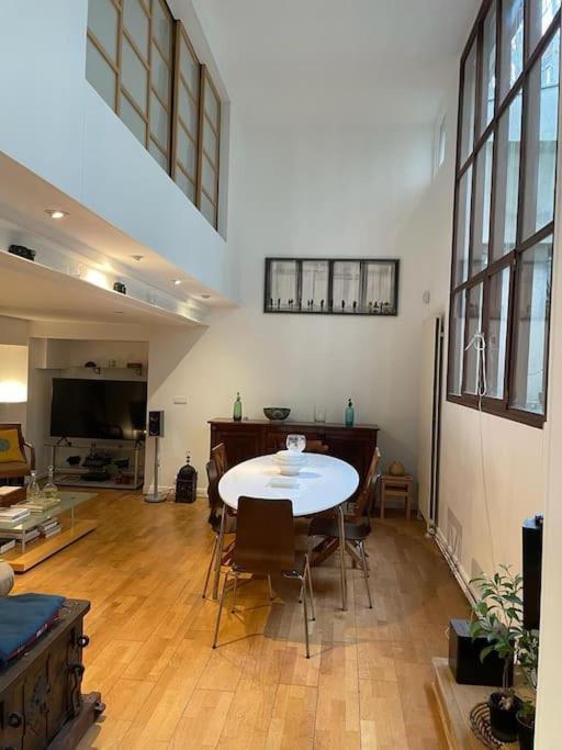 Loft On A Garden, Charm & Calm And Elegant Appartement *
