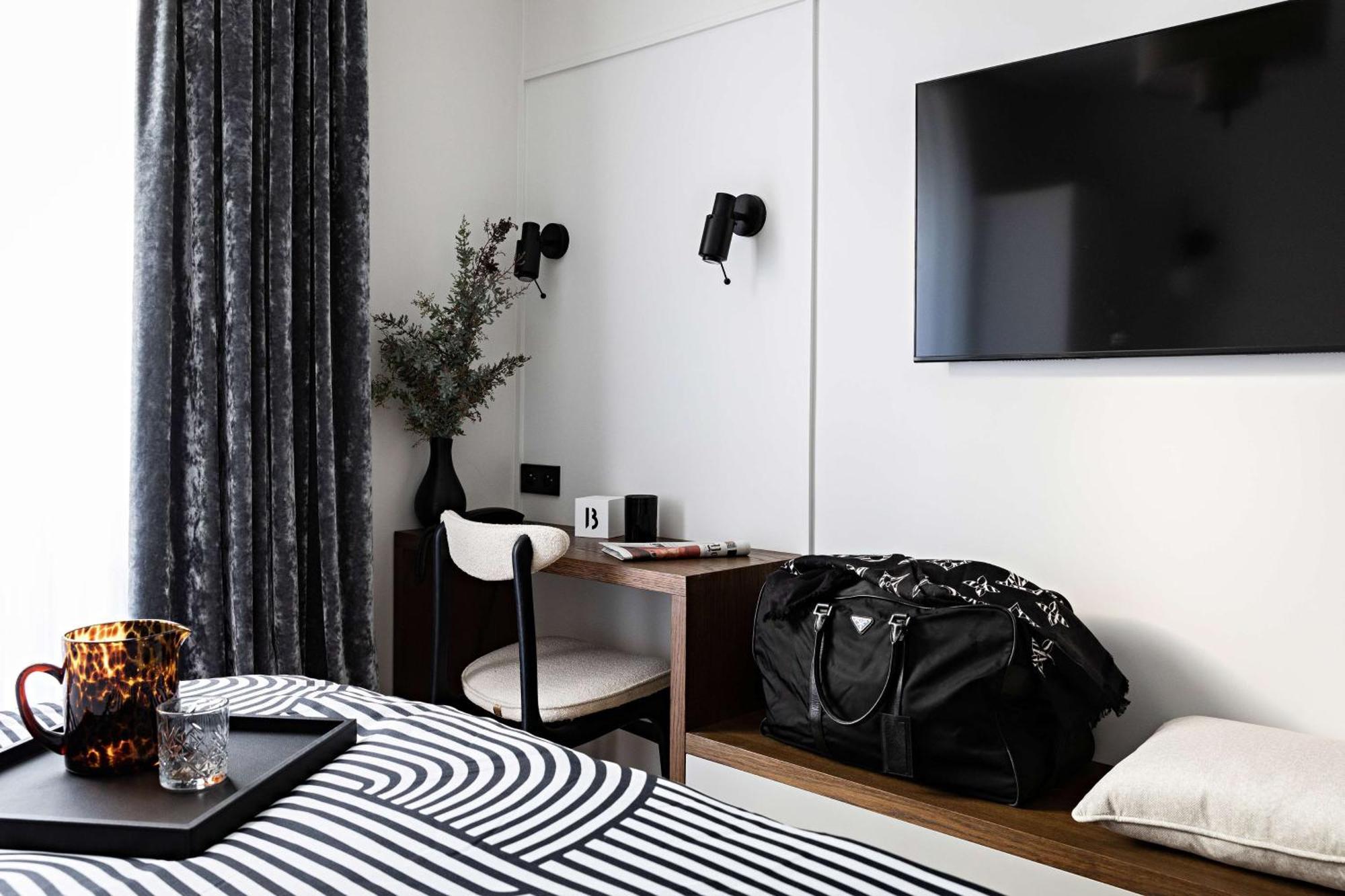 The Blake Gare Saint Lazare Hotel 4*
