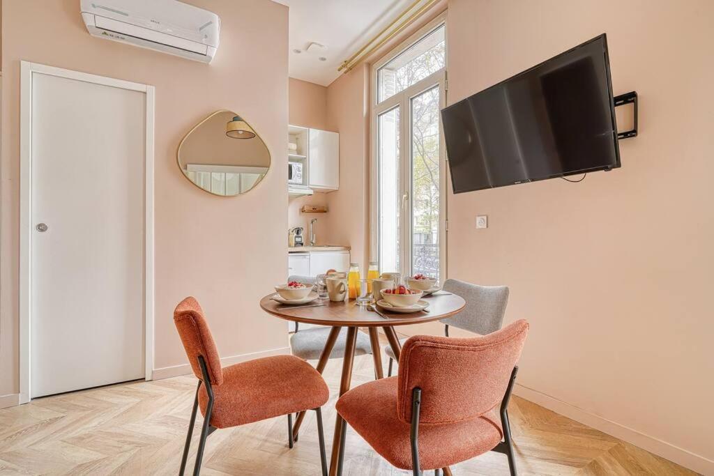 Apartment Place Du Marechal Juin - Ii