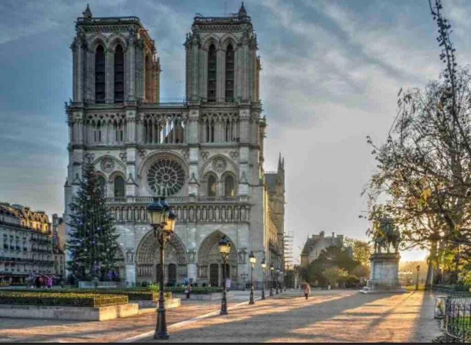Enchanting Retreat In The Heart Of The Latin Quarter - Entire For Yourself Apartment Paris