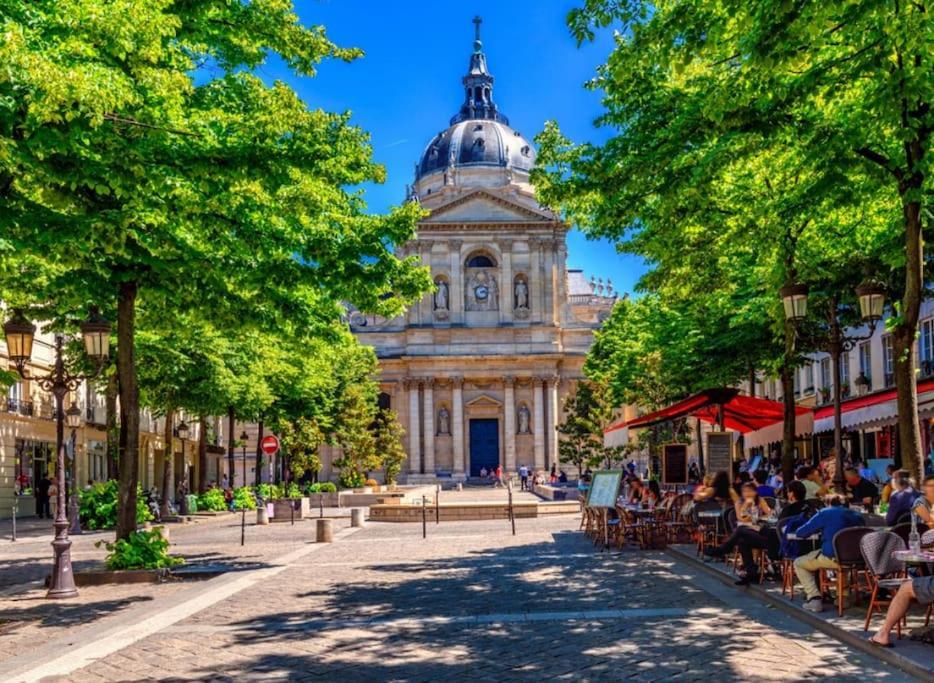 Enchanting Retreat In The Heart Of The Latin Quarter - Entire For Yourself Apartment *