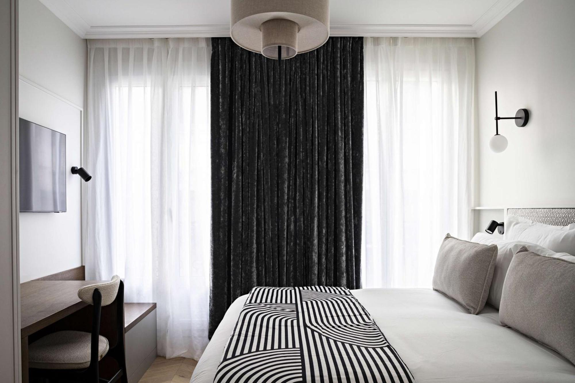 Hotel The Blake Gare Saint Lazare 4*