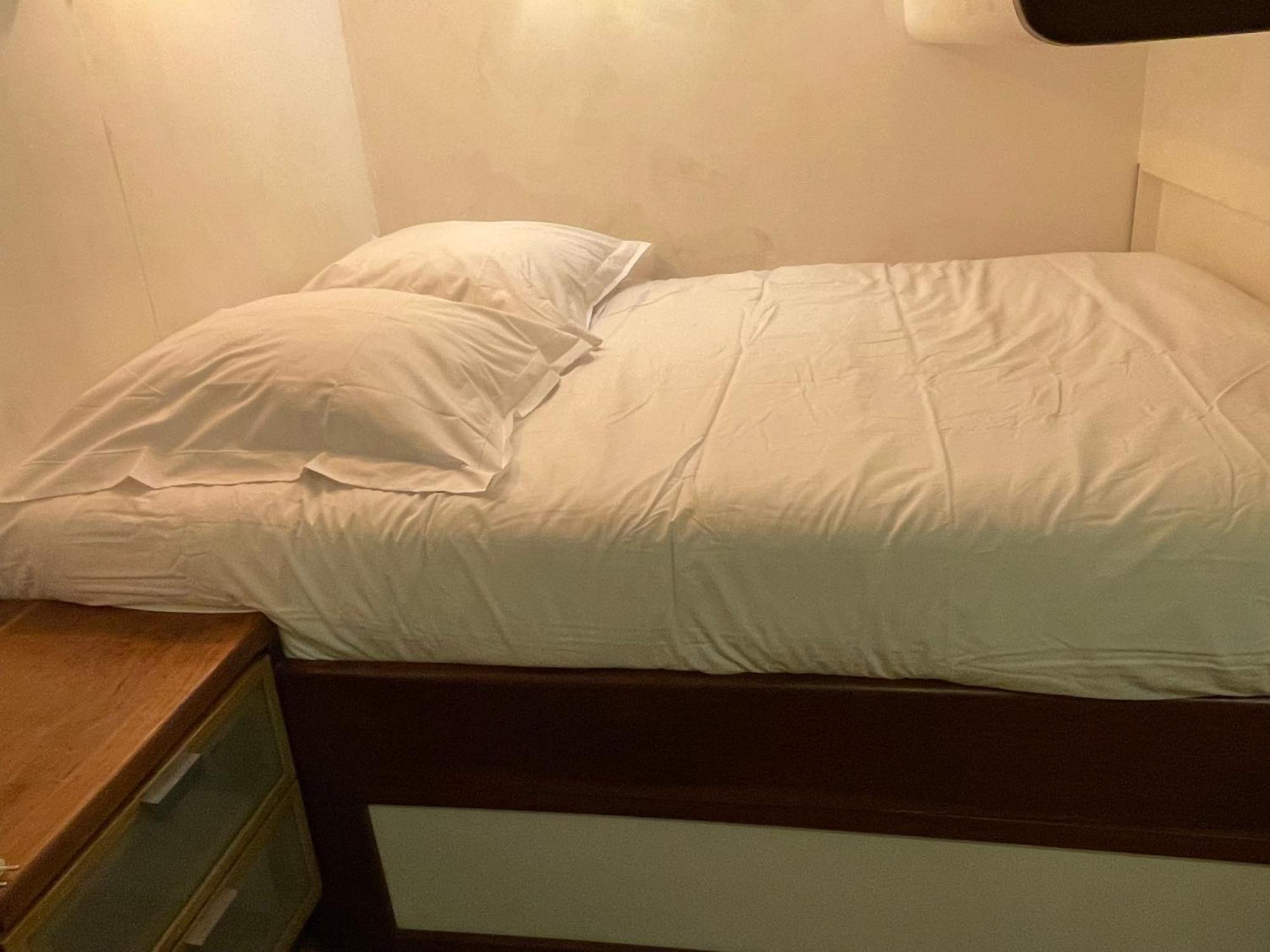 Sur Péniche à Bagatelle Appartement Paris