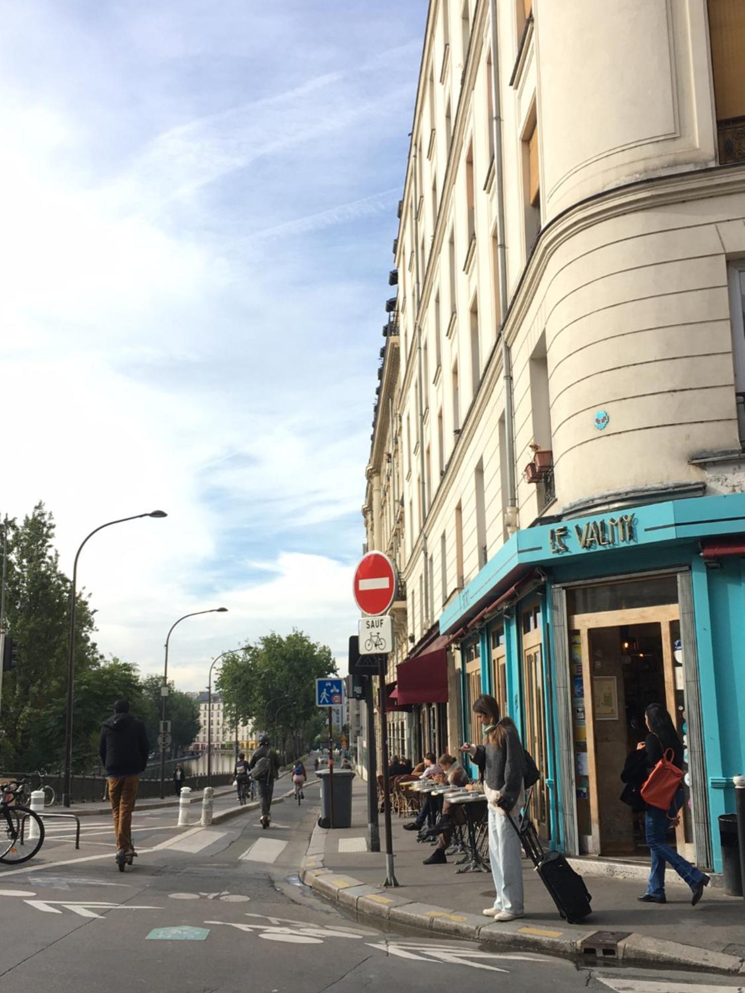 Apartment Paris, Au Bord Du Canal Saint Martin *