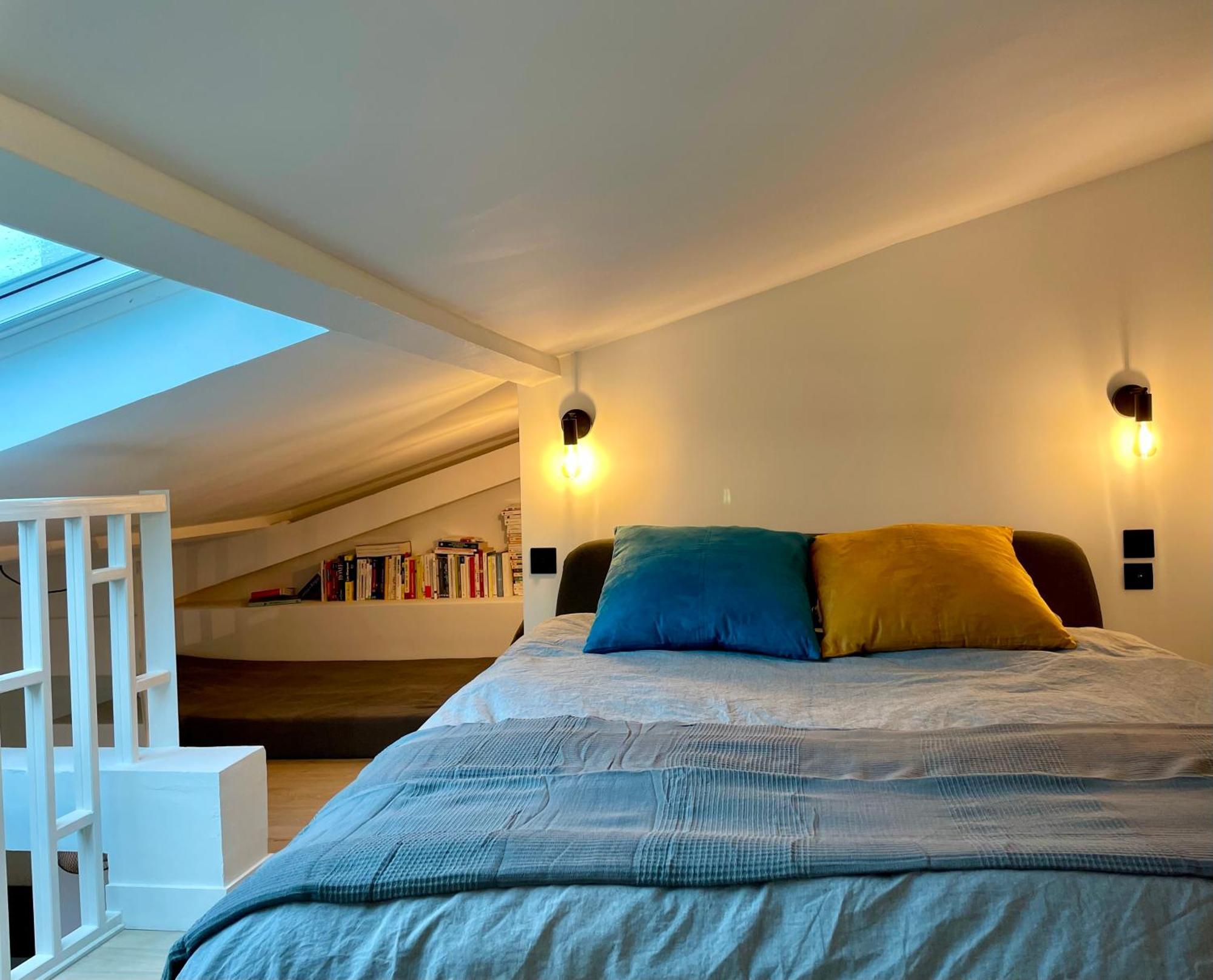 Le Monceau - Mezzanine Apartment Paris