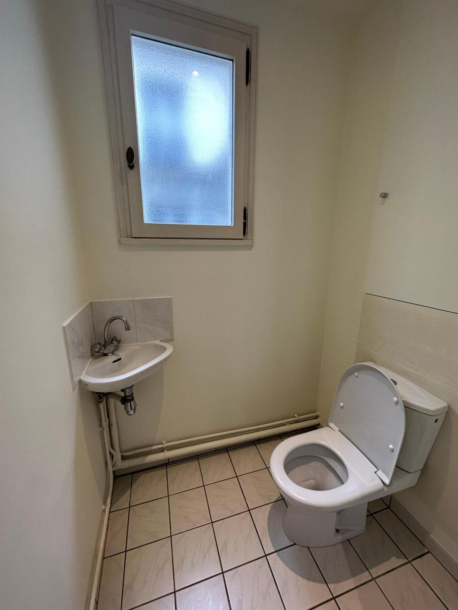 70 Sqm In 75008 Appartement Paris