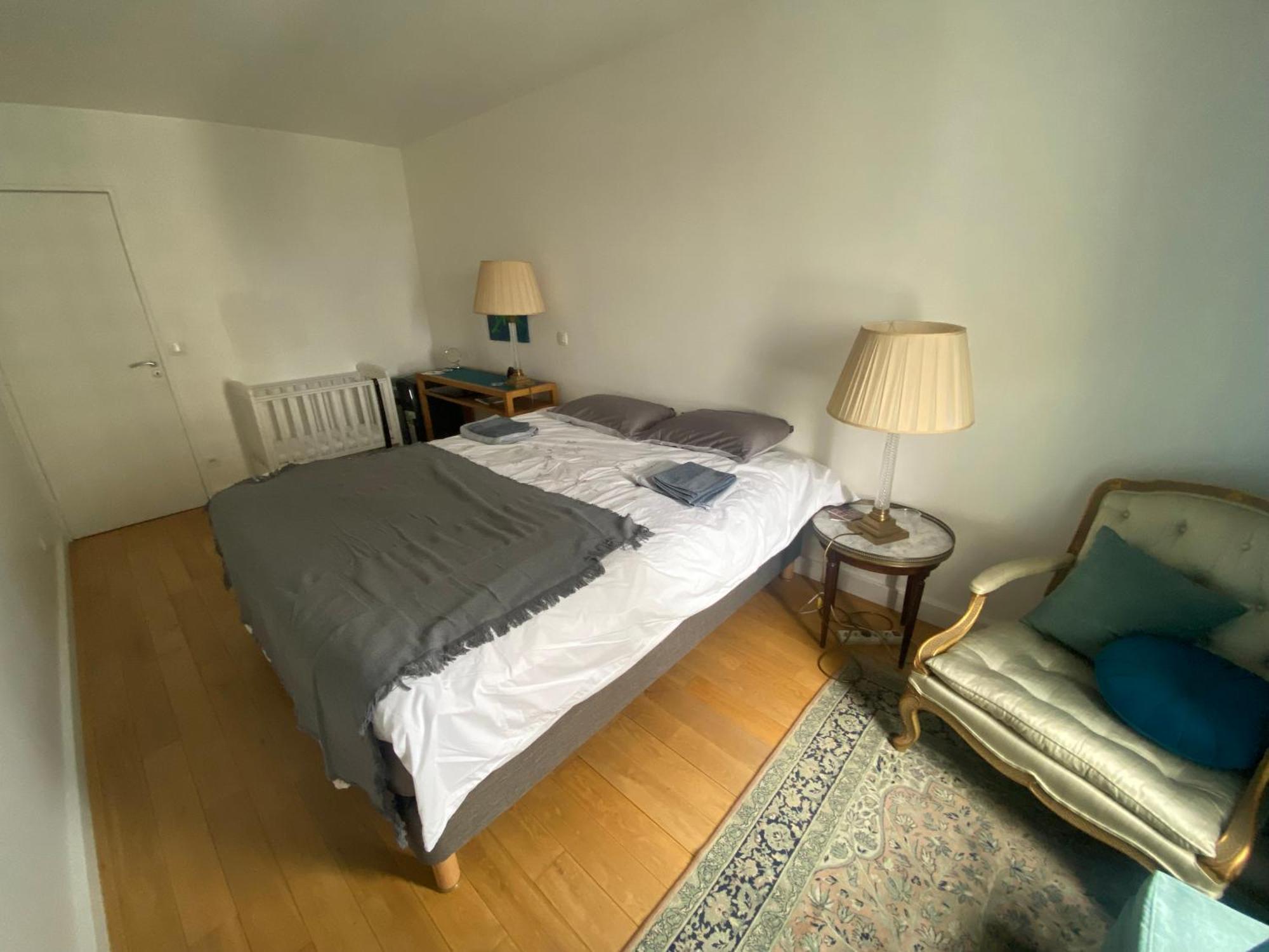 Appartement Grand Luxueux, Calme Et Sur Paris