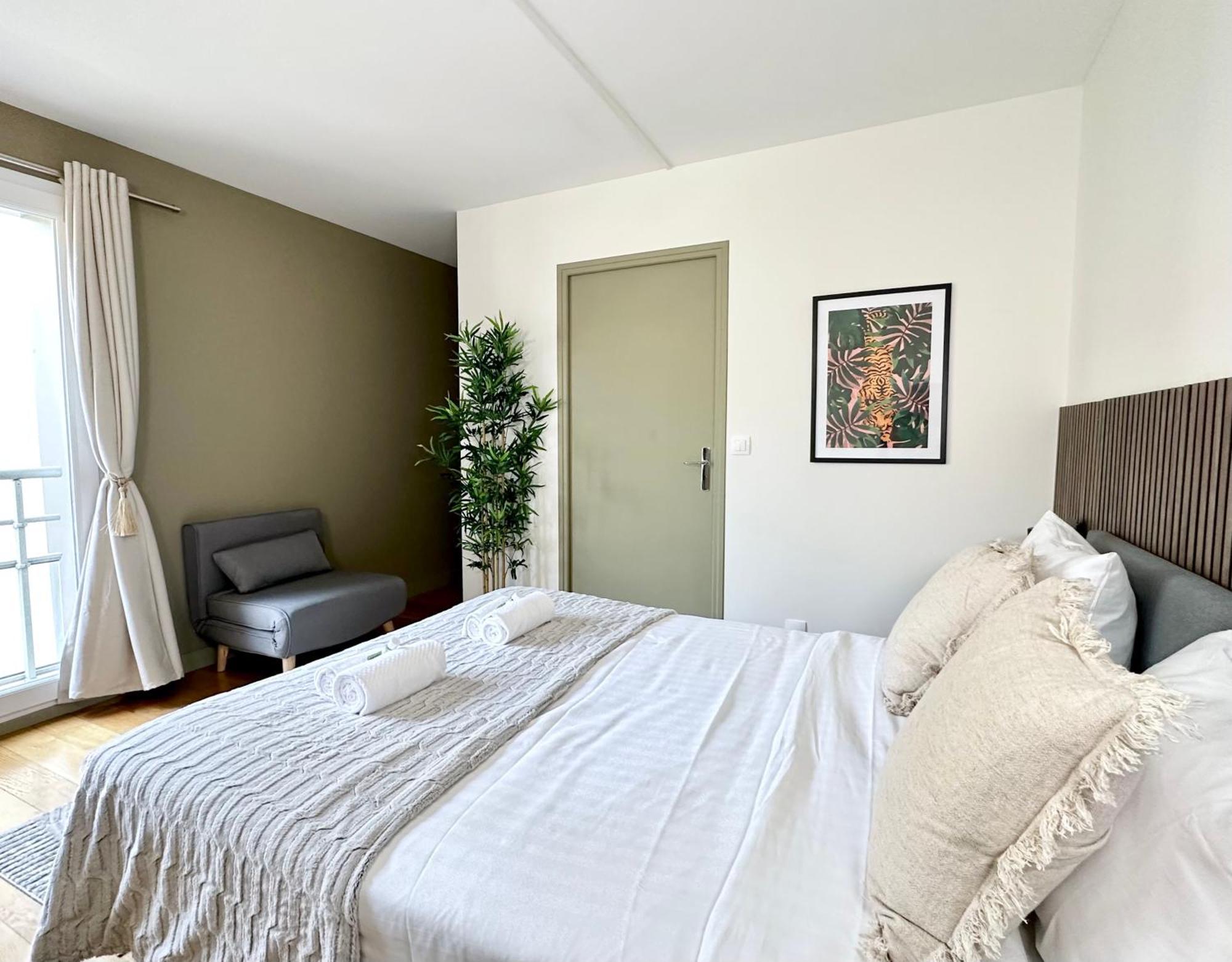 Appartement - Buttes Chaumont's Park -entire Flats Paris