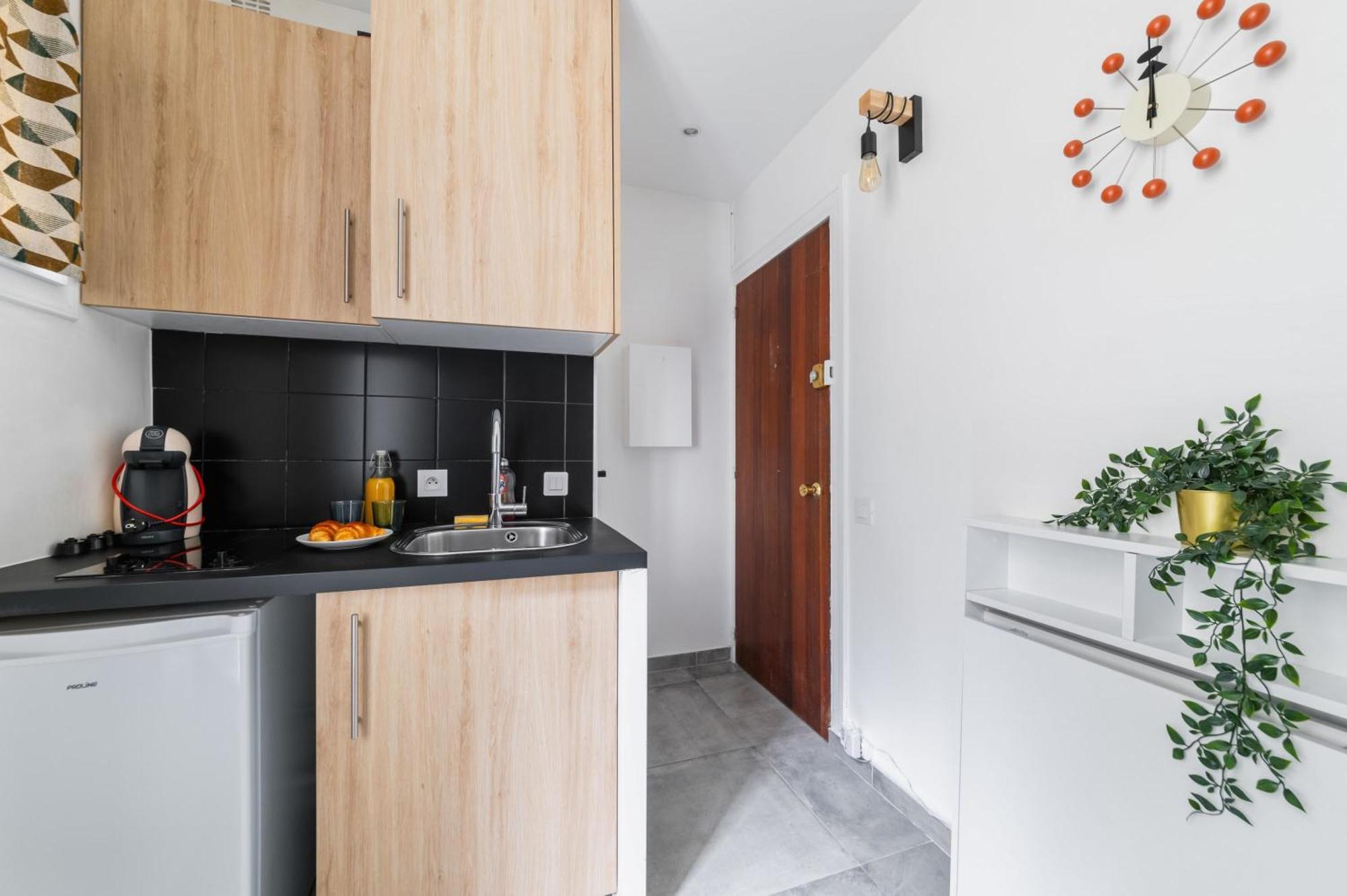 Studio Lumineux Et Bien Equipe A 15 - 2p - Flat-guest Apartment Paris