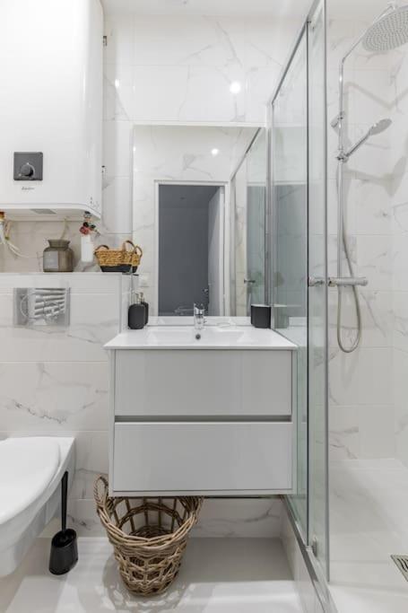 Montbrun/alesia : Cosy Studio Appartement Paris
