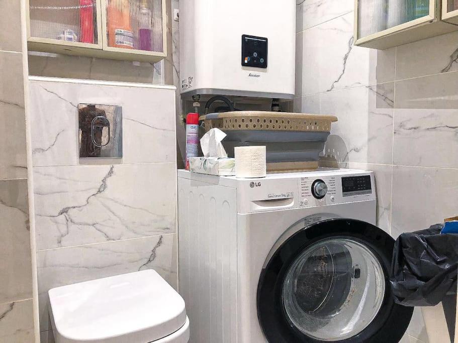 Le Pinky Bird Gutenberg 15 Appartement Paris