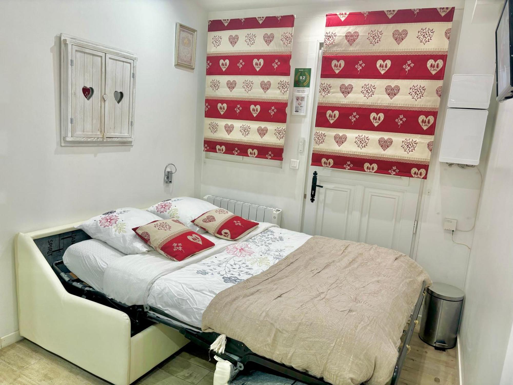 Superb Tiny House In Heart Of 1st! Appartement