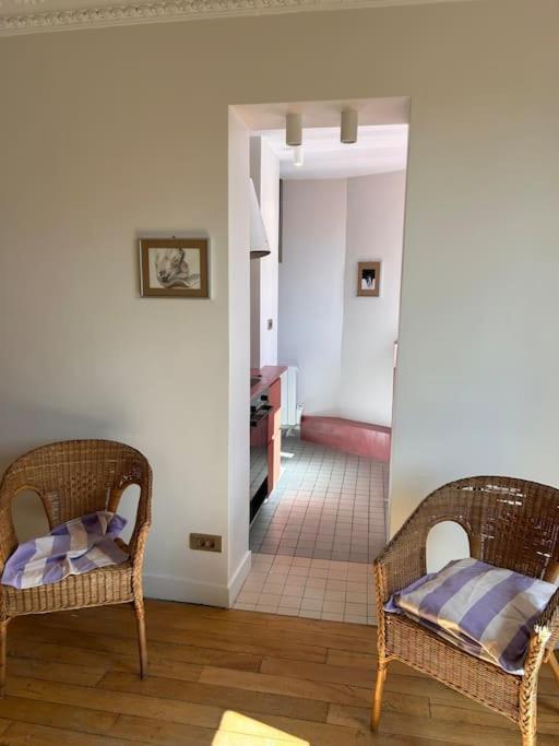 Un Fabuleux Decor Pour Un Chaleureux Apartment Paris