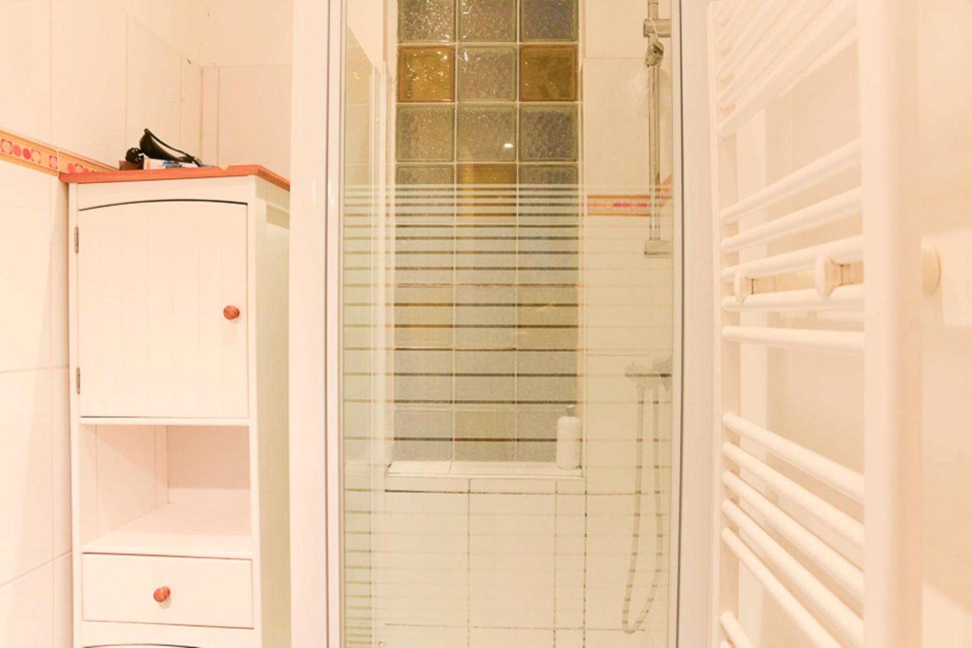 Apartment Comfortable Near Montmartre Paris