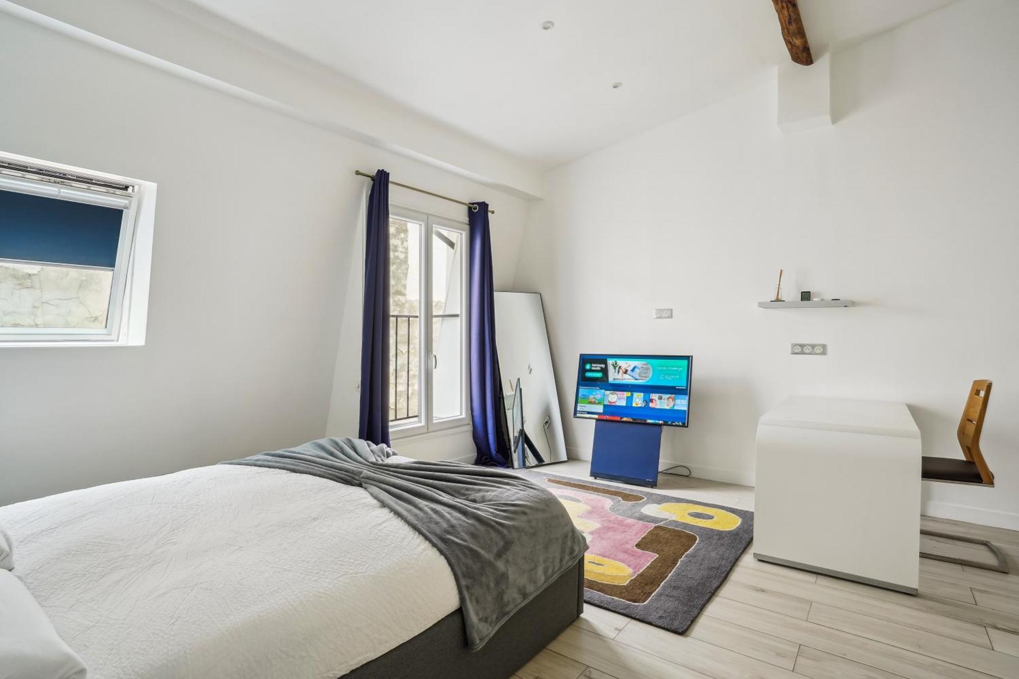 Appartement New Near Champs Elysees *
