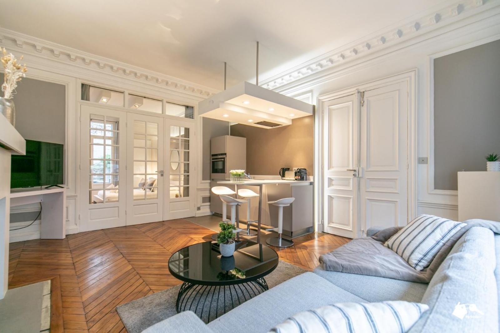 Mba - Luxury Berthier Proche Des Ternes Apartment *