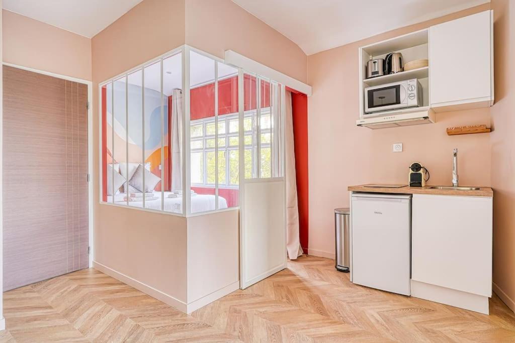 Proche Parc Monceau Pereire - Iii Apartment