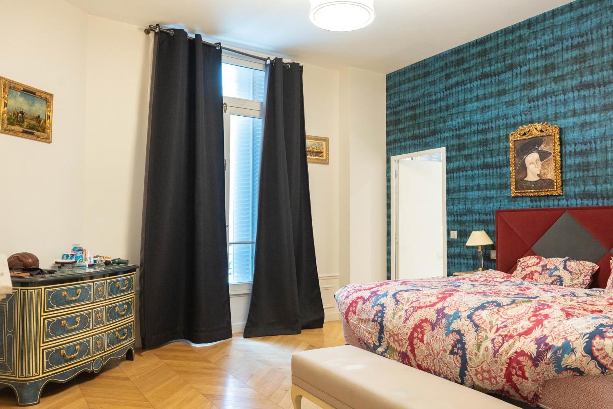 Spacieux De Luxe Apartment