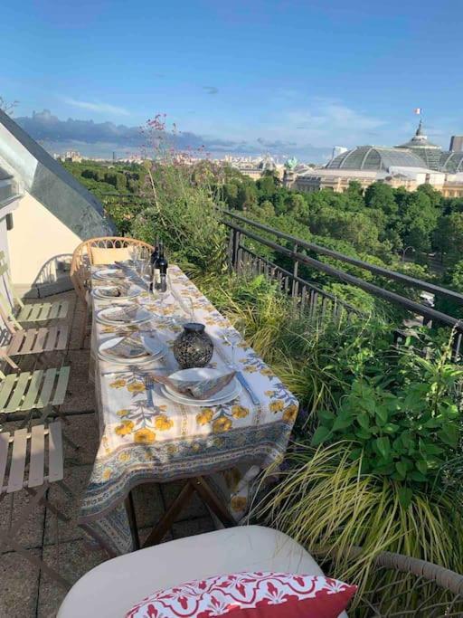 Apartment New Rbnb Eiffel Tower Rooftop 360 Terrace View And Parking Paris