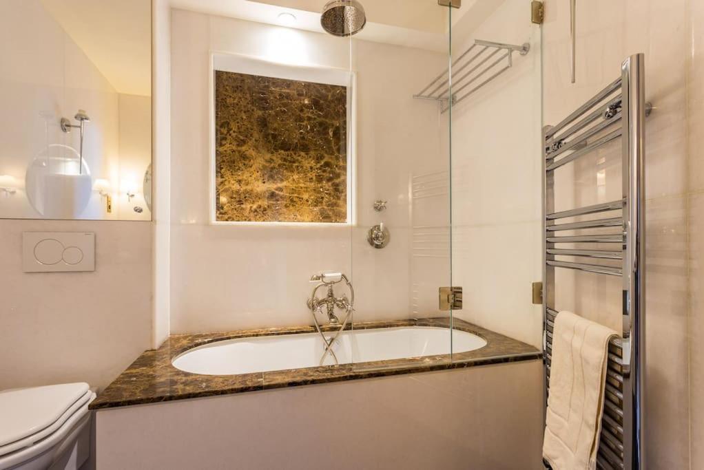 Apartment New Rbnb Eiffel Tower Rooftop 360 Terrace View And Parking *