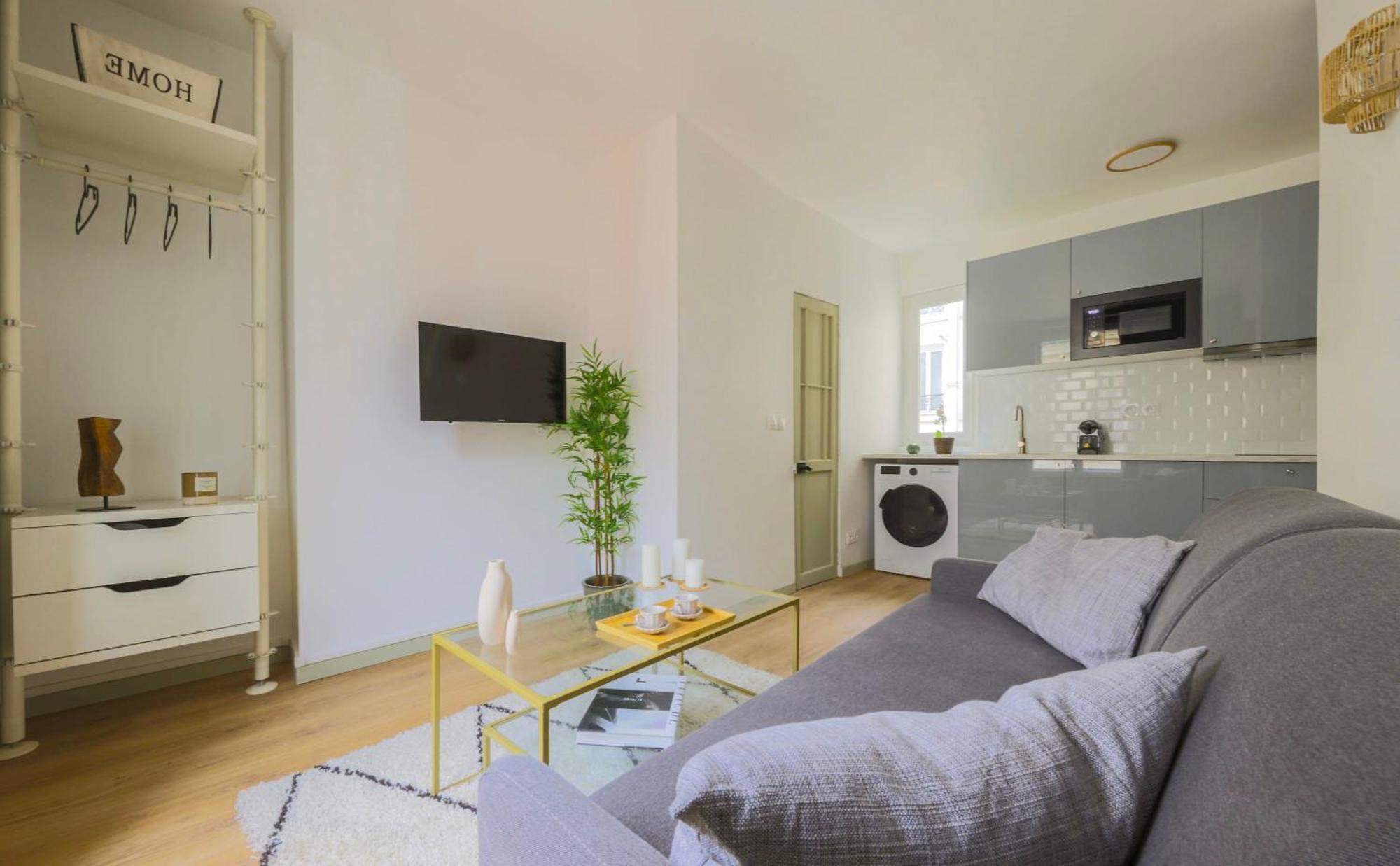 Apartment 1592 Opera District Comfortable Retreat Paris